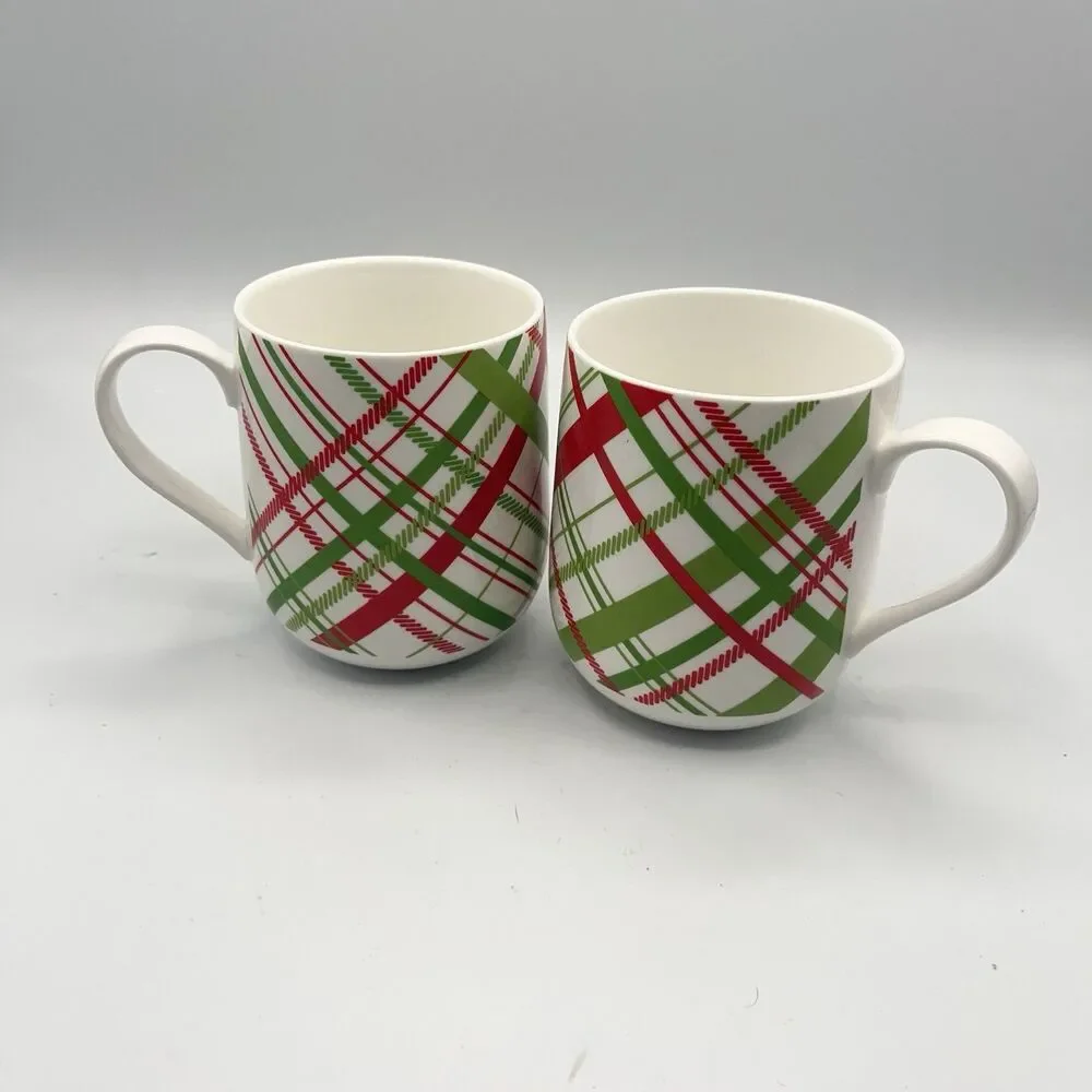 Crate & Barrel Red & Green Plaid Christmas Holiday Cups Mugs ~ Set of 2